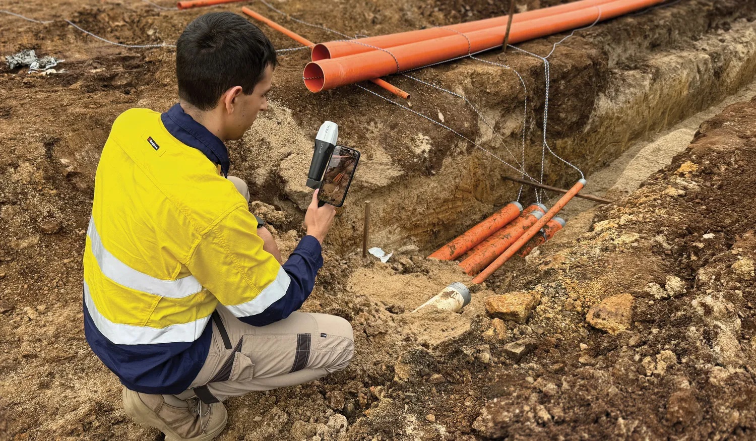 GPSsprejemnik juniper REACH RX terenski zajem RTK podatki