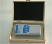 Pakiranje HUMIMETER LM6 vlaga v usnju